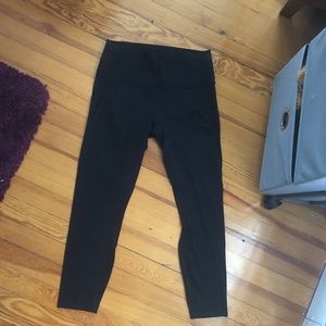 Lululemon black 7/8 leggings